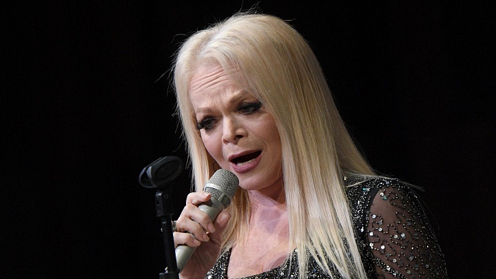 В Домодедово продали почти все билеты на концерт Ларисы Долиной