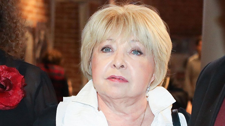 Невестка Фроловцевой опровергла сообщения о проблемах актрисы с сердцем